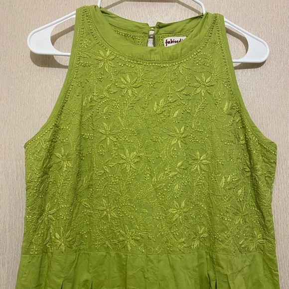 Indian Anarkali Kurta Maxi Dress - Green with Embroidery Details - Size L - Picture 5 of 13